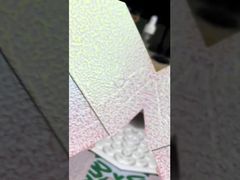 Kleurveranderende hammertone poedercoating spray voor transformatief ontwerp