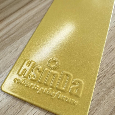 Superieure glans en kleurbehoud Metalen poedercoating in goud voor oppervlakteafwerking